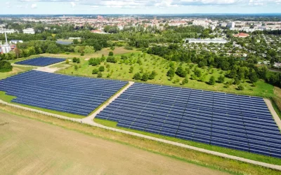 Errichtung der größten Solarthermieanlage Deutschlands